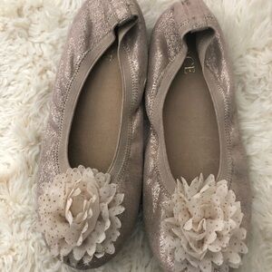Gold Tulle Flower Flat Girl Shoes